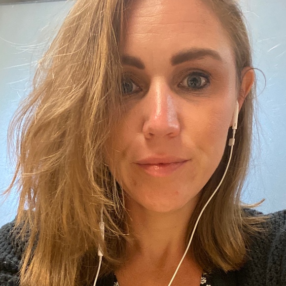 Meet your Posher, Melanie - Picture 1 of 1